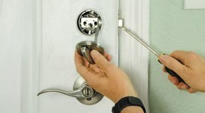 Amber Locksmith Store Tucson, AZ 520-226-3826 Amber Locksmith Store Tucson, AZ 520-226-3826
